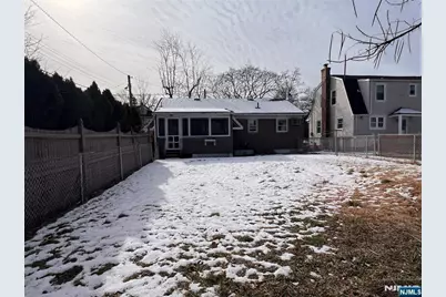 121 Woodbridge Avenue, Woodbridge Township, NJ 07077 - Photo 3