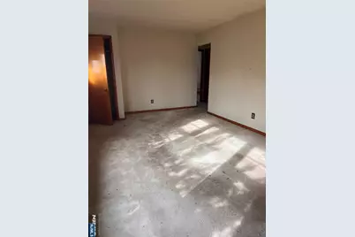 121 Woodbridge Avenue, Woodbridge Township, NJ 07077 - Photo 9