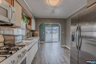 134 N Stanton St, Rahway, NJ 07065 - Photo 9