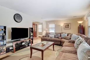 25 Woodland Ave, West Orange Township, NJ 07052 - Photo 5