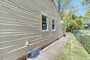 25 Woodland Ave, West Orange Township, NJ 07052 - Photo 27