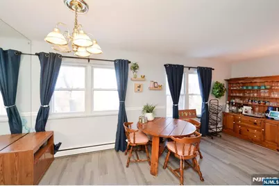 100 Pierson Miller E4 #E4, Pompton Lakes, NJ 07442 - Photo 7