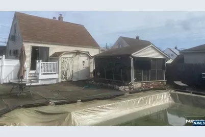 74 Avenue E, Lodi, NJ 07644 - Photo 47