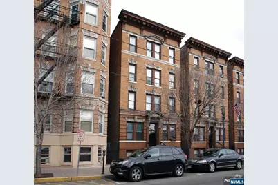 304 60th Street 4 #4, West New York, NJ 07093 - Photo 1