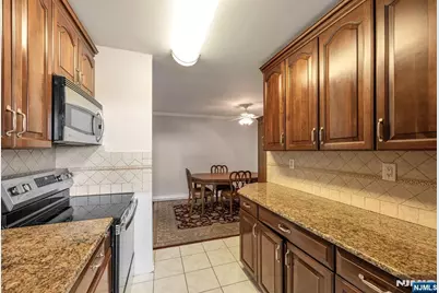 770 Anderson Avenue 4K #4K, Cliffside Park, NJ 07010 - Photo 23