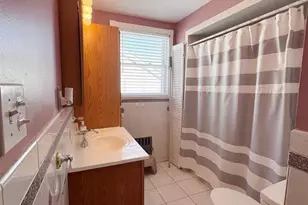 592 Central Ave, Carlstadt, NJ 07072 - Photo 7