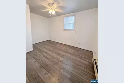 592 Central Avenue, Carlstadt, NJ 07072 - Photo 11