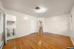 410 Mayer Ct, Ridgefield, NJ 07657 - Photo 13