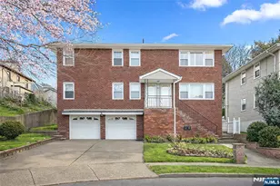 410 Mayer Ct, Ridgefield, NJ 07657 - Photo 1