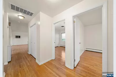 410 Mayer Court, Ridgefield, NJ 07657 - Photo 11