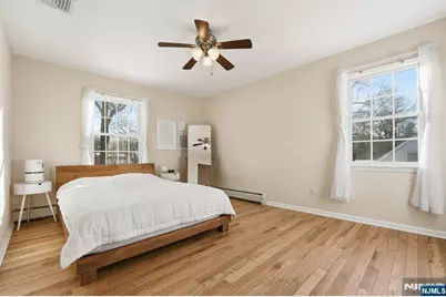 290 Wyckoff Avenue, Waldwick, NJ 07463 - Photo 13