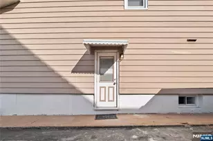 42 Livingston Ave, Lyndhurst Township, NJ 07071 - Photo 31