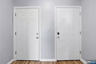 42 Livingston Ave, Lyndhurst Township, NJ 07071 - Photo 9