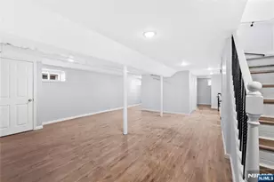 42 Livingston Ave, Lyndhurst Township, NJ 07071 - Photo 21