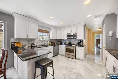 10 Moonshadow Court, Kinnelon, NJ 07405 - Photo 11