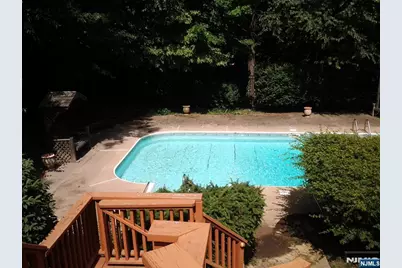 10 Moonshadow Court, Kinnelon, NJ 07405 - Photo 31