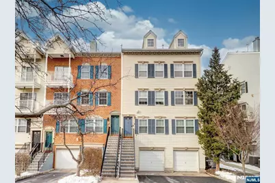 42 Krueger Court 1305 #1305, Newark, NJ 07103 - Photo 1