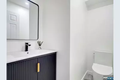 42 Krueger Court 1305 #1305, Newark, NJ 07103 - Photo 13