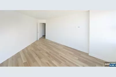 7002 Boulevard East 21B #21B, Guttenberg, NJ 07093 - Photo 13