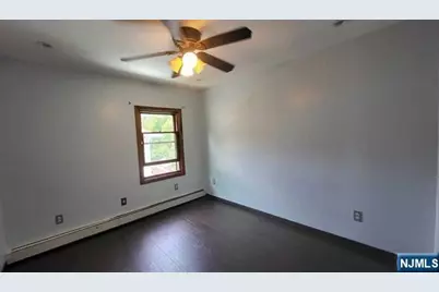 47 Hackensack Avenue, Ridgefield Park, NJ 07660 - Photo 23