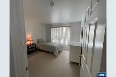 35 Chanda Court D035 #D035, Clifton, NJ 07012 - Photo 15