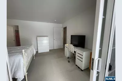 35 Chanda Court D035 #D035, Clifton, NJ 07012 - Photo 13