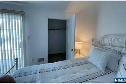 35 Chanda Court D035 #D035, Clifton, NJ 07012 - Photo 11