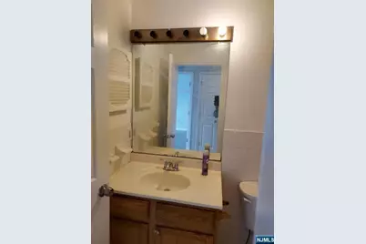 648 S 15th Street, Newark, NJ 07103 - Photo 9