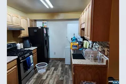 648 S 15th Street, Newark, NJ 07103 - Photo 5