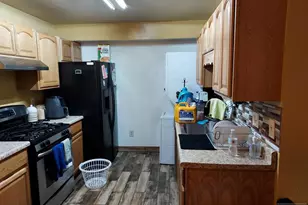 648 S 15th St, Newark, NJ 07103 - Photo 5