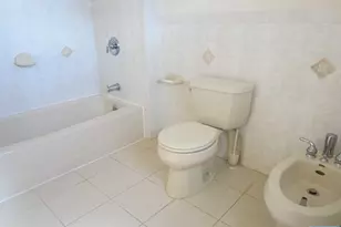 55 Columbus Dr B, Tenafly, NJ 07670 - Photo 7