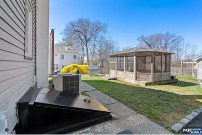 238 Springfield Avenue 1 #1, Rutherford, NJ 07070 - Photo 21