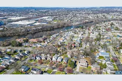 238 Springfield Avenue 1 #1, Rutherford, NJ 07070 - Photo 33