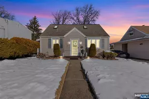 22 Cliff Hill Rd, Clifton, NJ 07013 - Photo 1