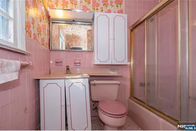 409 W Anderson Street, Hackensack, NJ 07601 - Photo 21