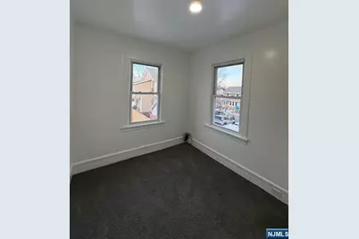 114 Overlook Avenue 1st Floor #1st floor, Belleville, NJ 07109 - Photo 9