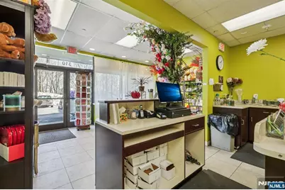 310 Ridge, Mahwah, NJ 07430 - Photo 9