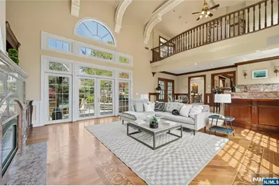 225 Hillside Avenue, Nutley, NJ 07110 - Photo 19