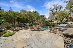 225 Hillside Ave, Nutley, NJ 07110 - Photo 41