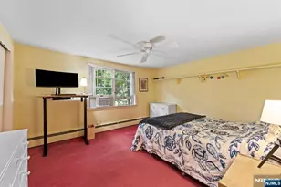 160 Spring Valley Rd, Park Ridge, NJ 07656 - Photo 31