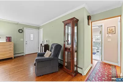 160 Spring Valley Road, Park Ridge, NJ 07656 - Photo 11