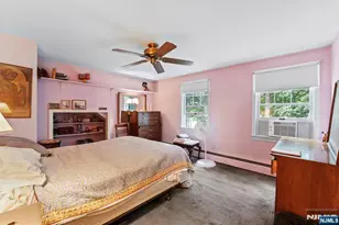 160 Spring Valley Rd, Park Ridge, NJ 07656 - Photo 33