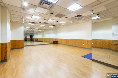7000 Kennedy Boulevard 25F #25F, Guttenberg, NJ 07093 - Photo 23
