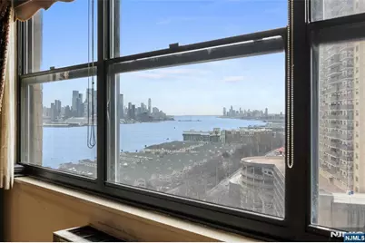 7000 Kennedy Boulevard 25F #25F, Guttenberg, NJ 07093 - Photo 15