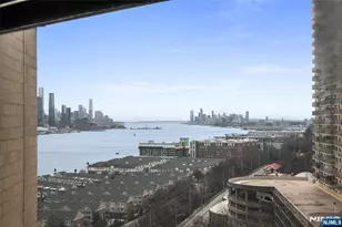 7000 Kennedy Blvd 25F, Guttenberg, NJ 07093 - Photo 17