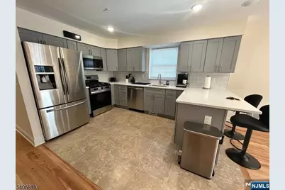 337 13th Avenue, Newark, NJ 07103 - Photo 5