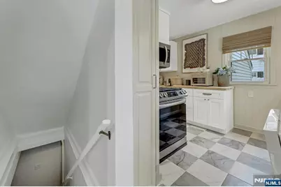 19 Pine Street, Closter, NJ 07624 - Photo 9