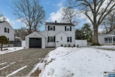 19 Pine Street, Closter, NJ 07624 - Photo 3