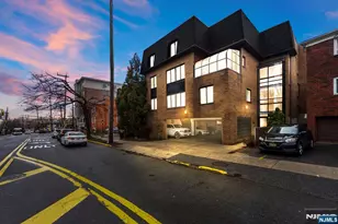 319 Gorge Road 5, Cliffside Park, NJ 07010 - Photo 1