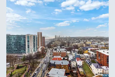 319 Gorge Road 5 #5, Cliffside Park, NJ 07010 - Photo 27